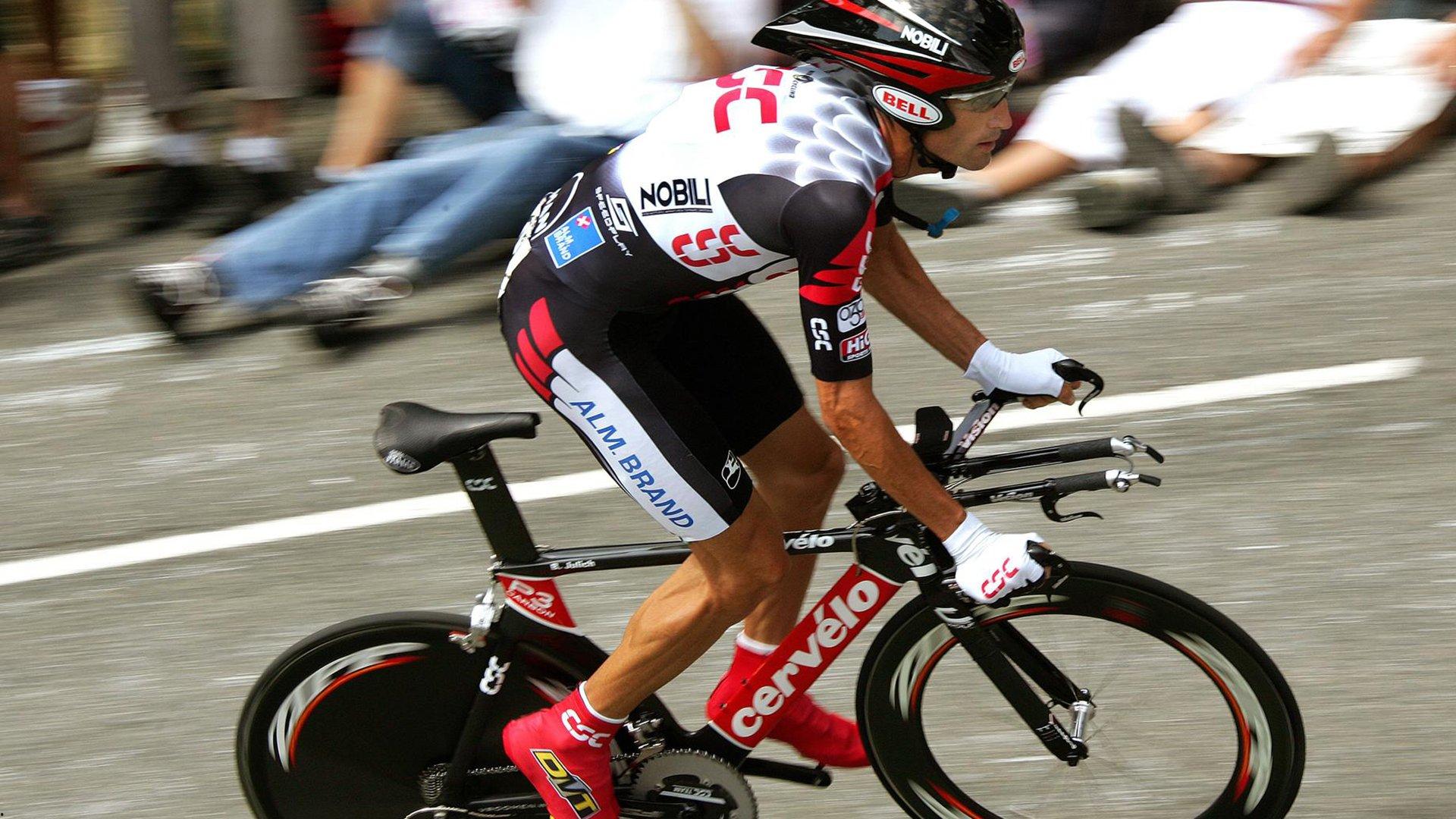 谢周三收购案进入关键周 三家潜在买家竞逐百年球会所有权